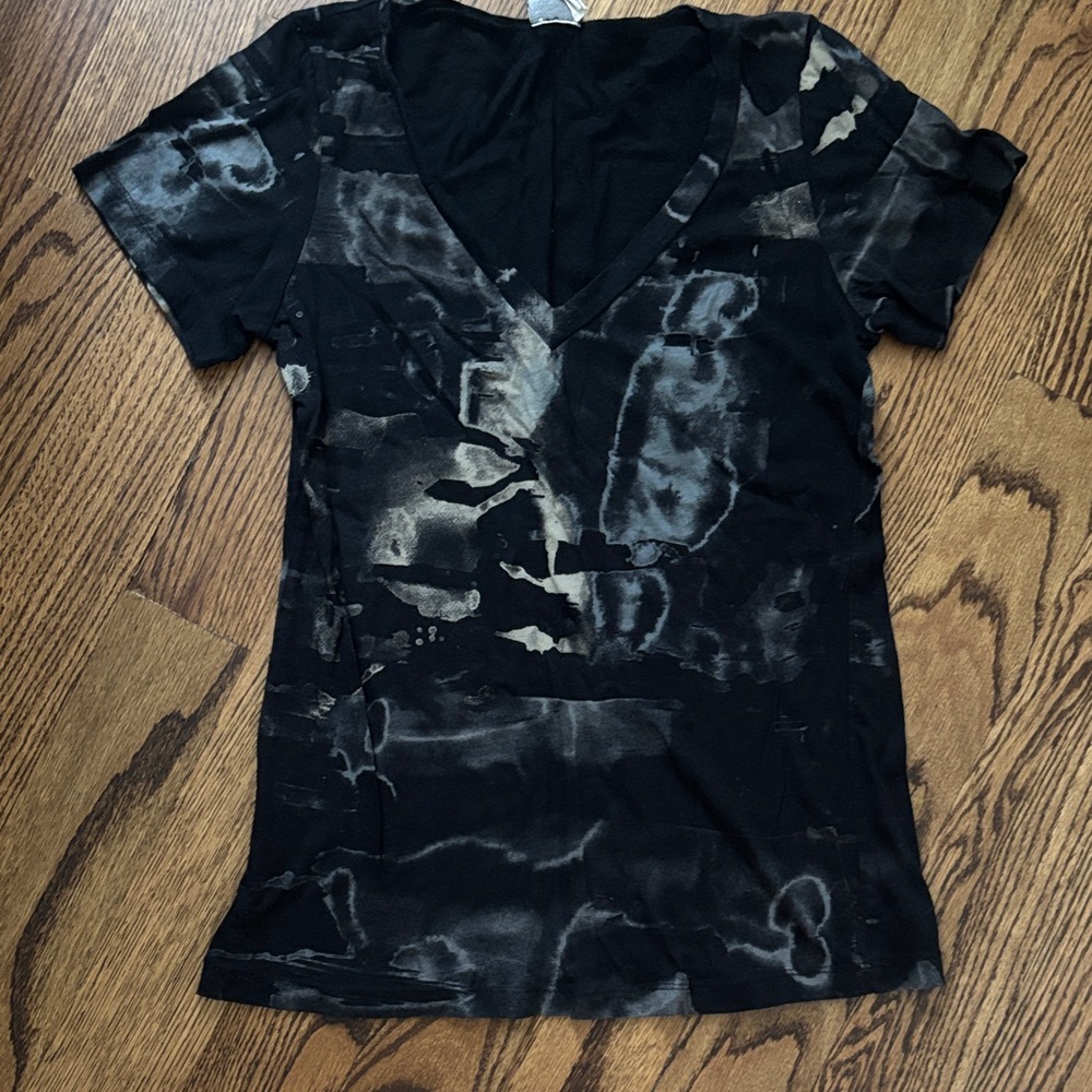 Buckle Black Tie-Dye V-Neck Women's Top size S